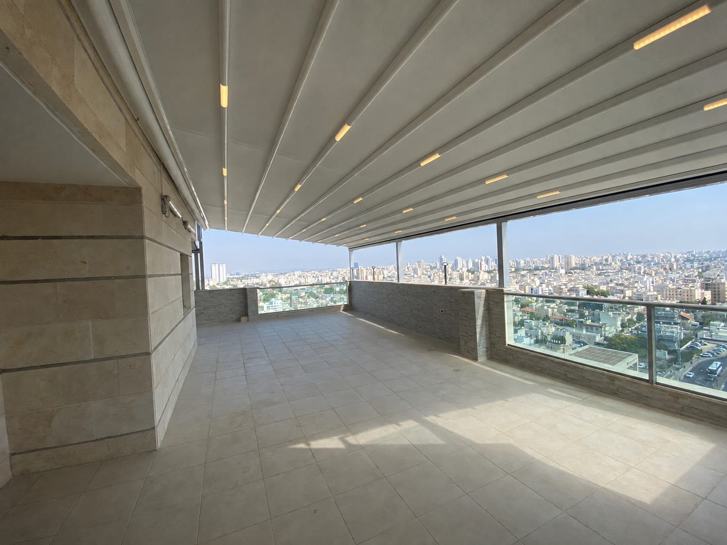 פרגולת PVC נאספת — רביב-ים פתרונות הצללה